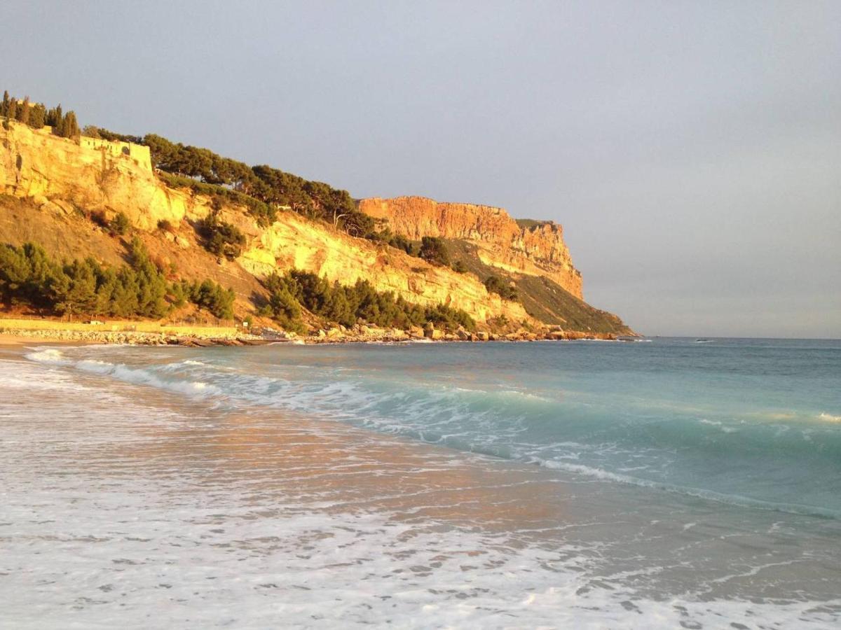 Le Phare par Dodo-a-Cassis Exterior foto